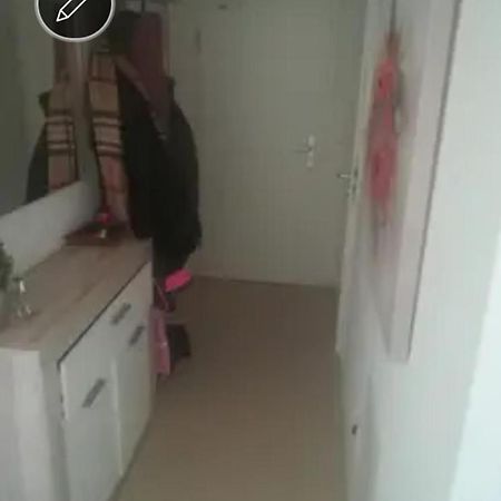Helles Zimmer Mit Balkon Zwischen Uni Und Altstadt Regensburg Luaran gambar